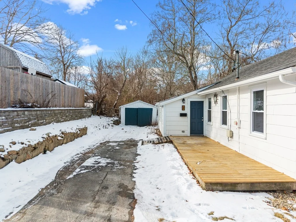 Photo of 2 Oakdale St