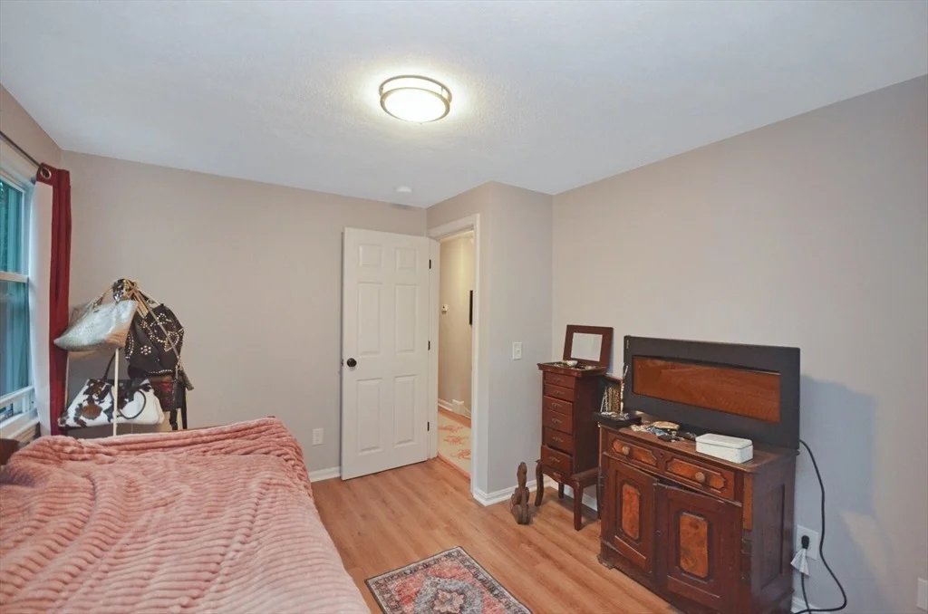 Photo of 57 Quaker St