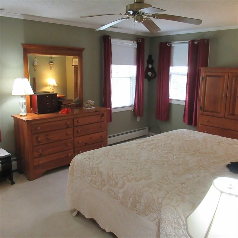 Photo of 82 Fox Ave