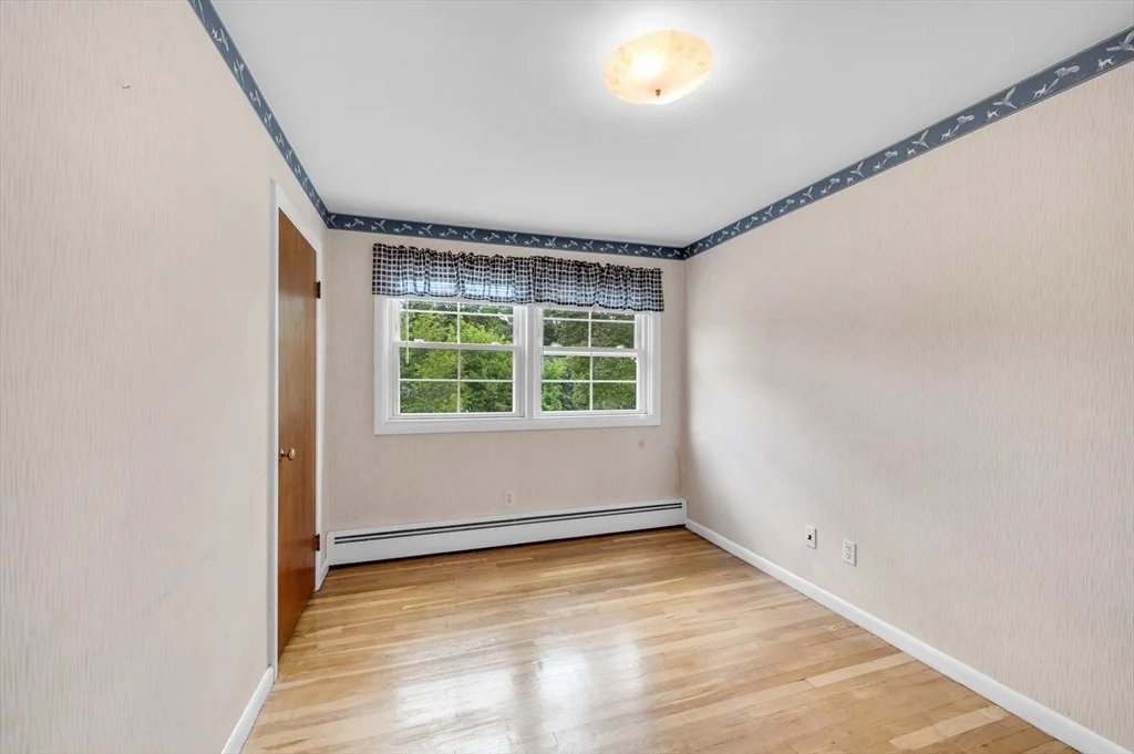 Photo of 116 Longmeadow Ave