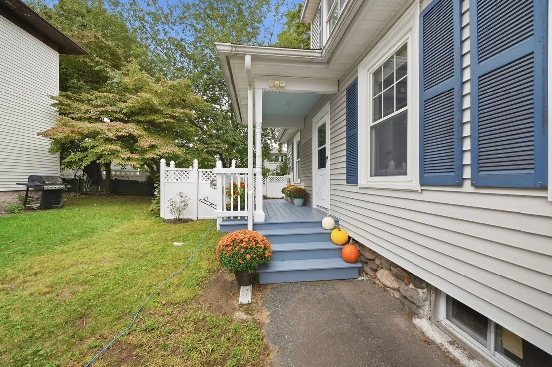 Photo of 196 Middlesex St