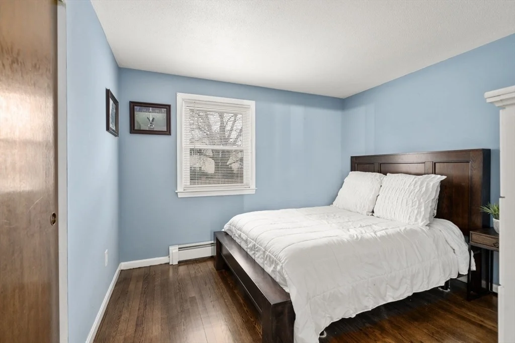 Photo of 12 Crescent Dr