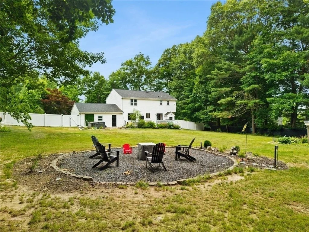 Photo of 758 King St