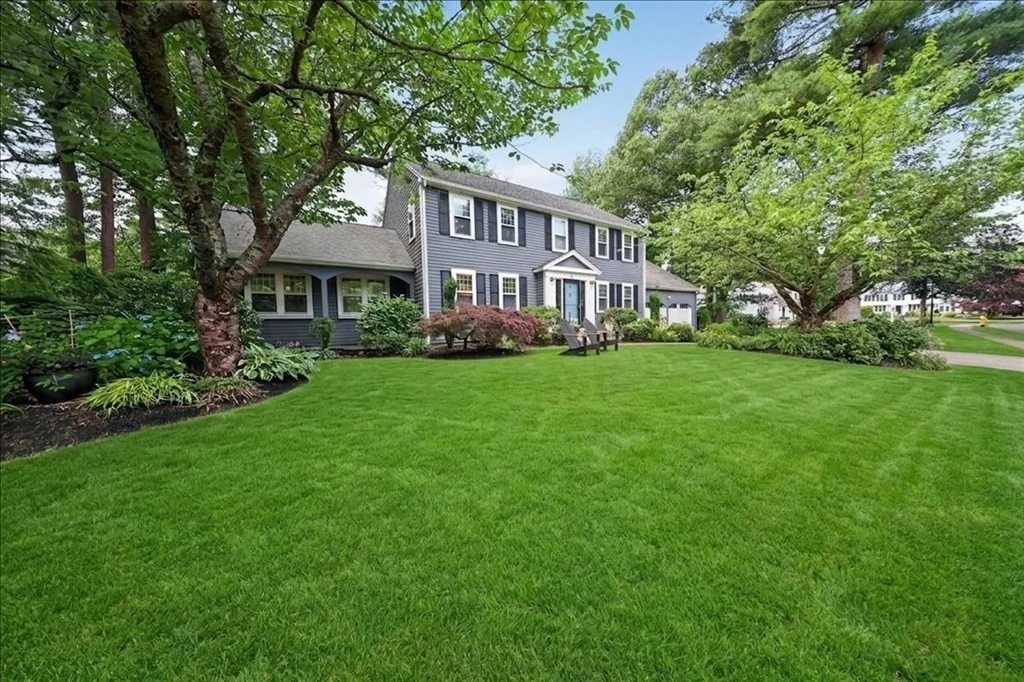 Photo of 6 Blackhorse Ln