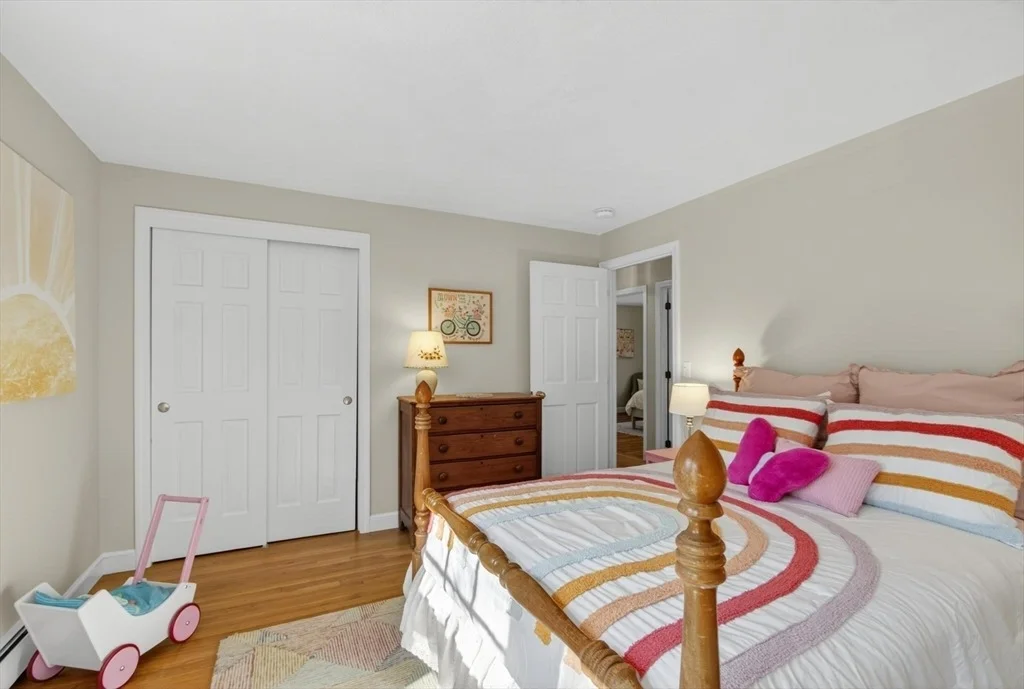 Photo of 18 Bromfield Rd