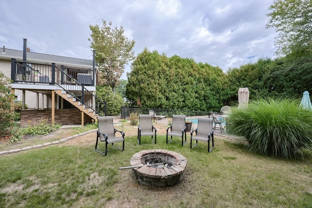 Photo of 7 Sara Dr