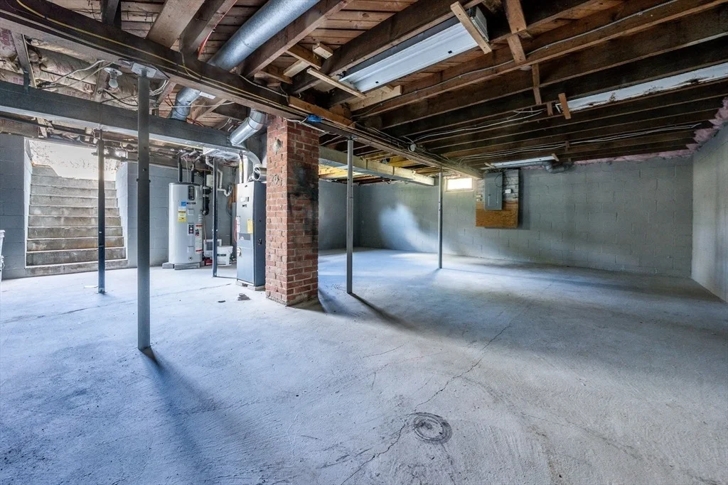Photo of 45 Old Phinney's Lane