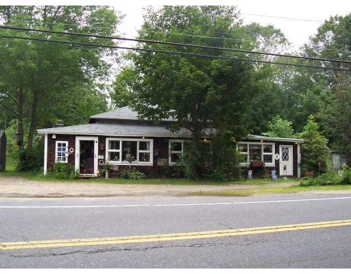 Photo of 1042 Templeton Rd