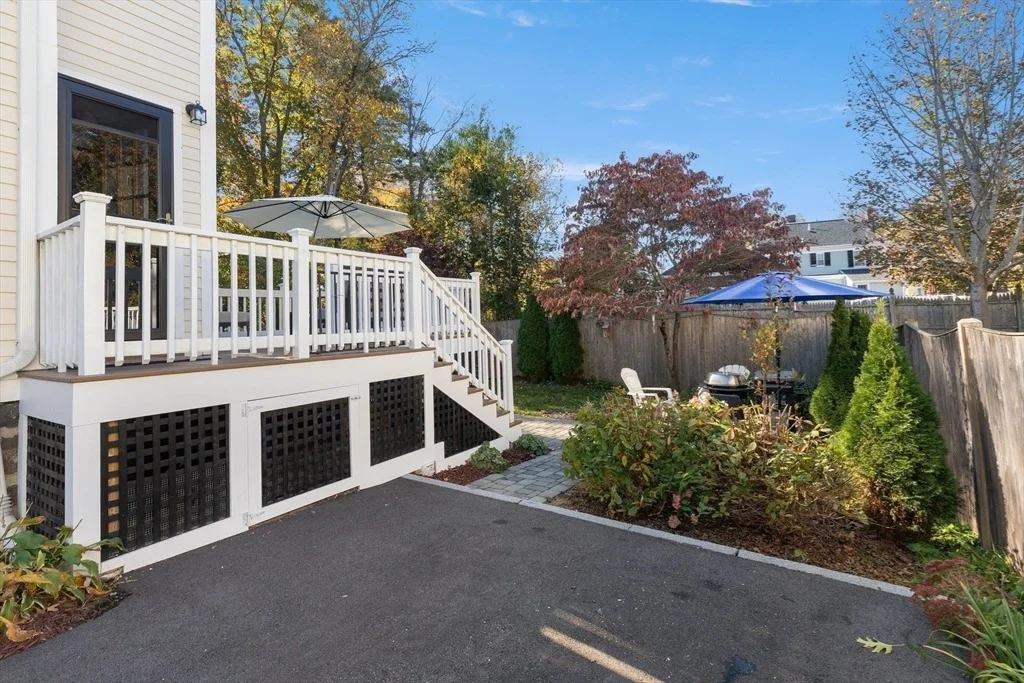 Photo of 5 Beacon St