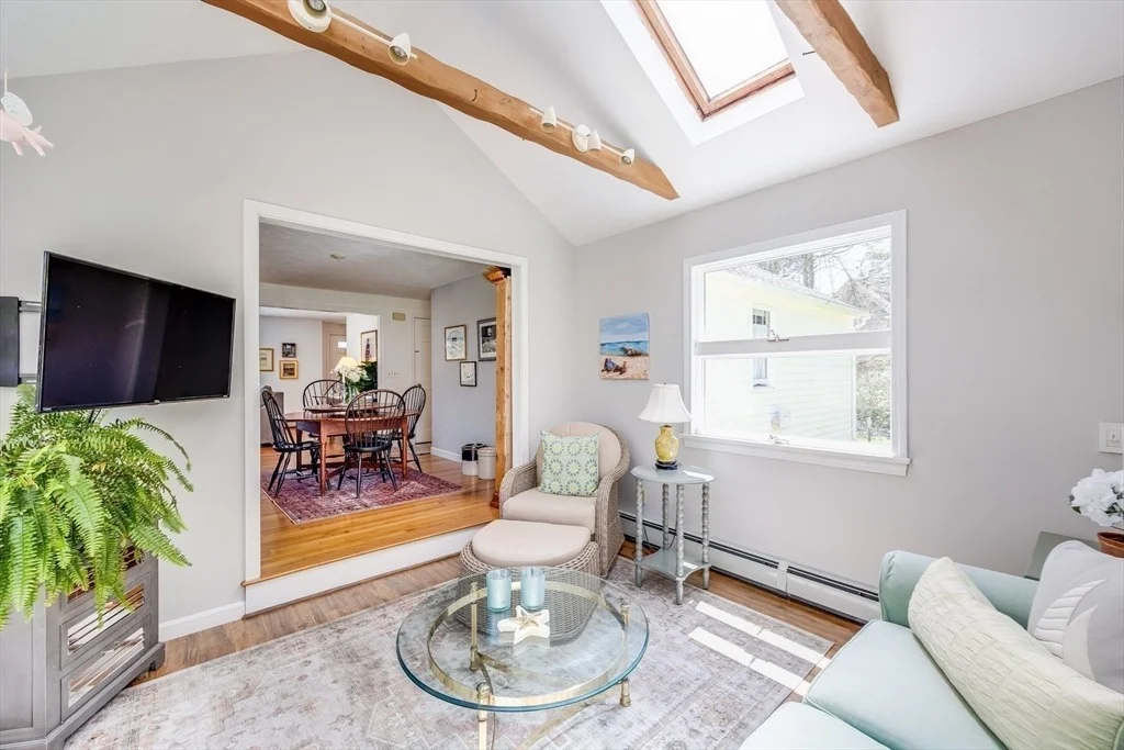 Photo of 40 Marshview Circle