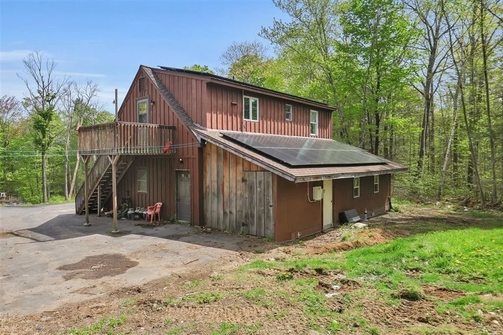 Photo of 41 Woronoco Rd