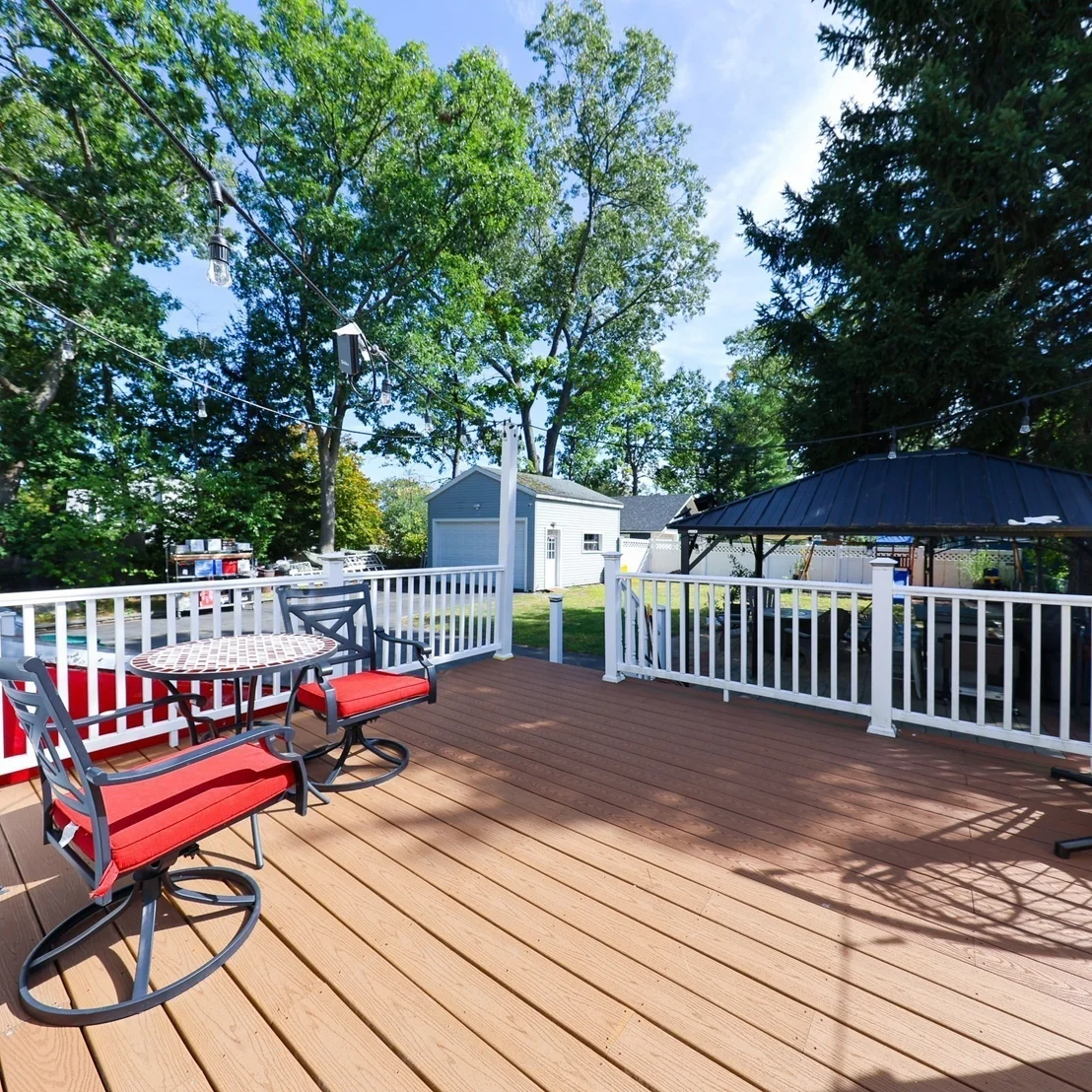 Photo of 374 Pine St