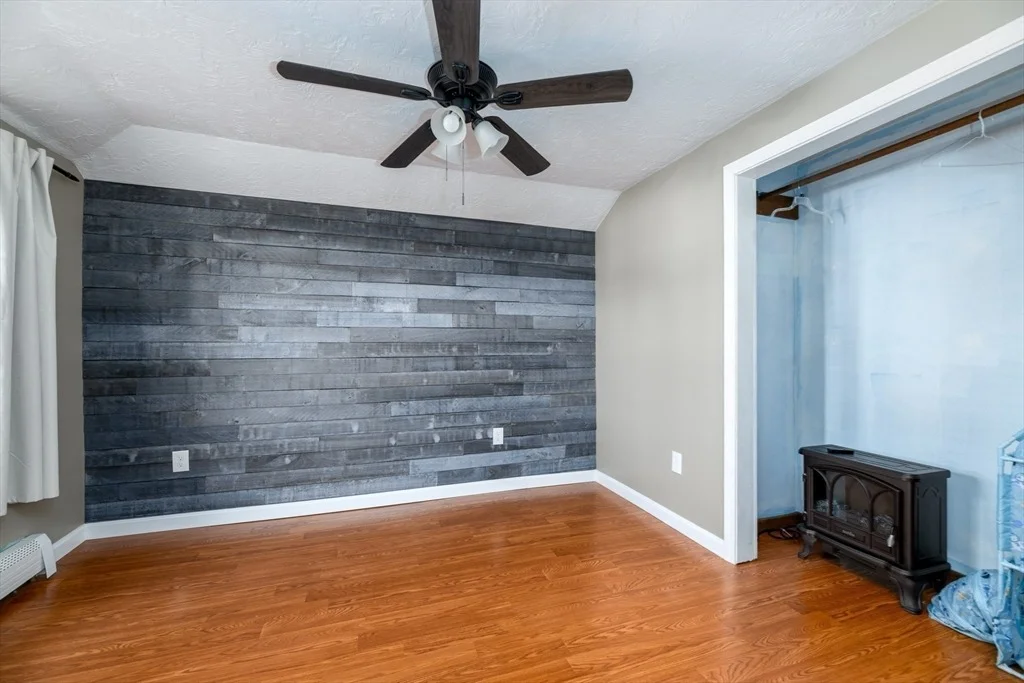 Photo of 1 Pine Lane