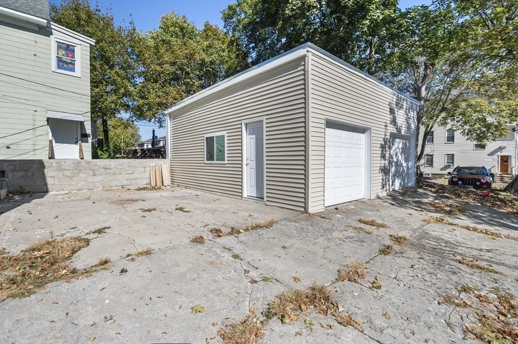 Photo of 55 Mendon St