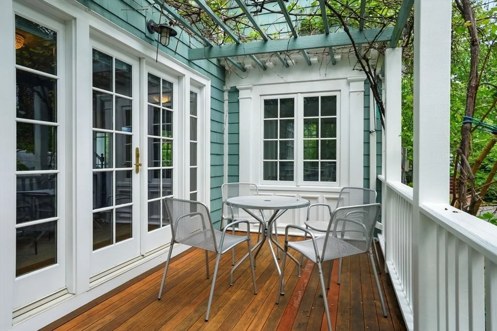 Photo of 11 Longfellow Rd