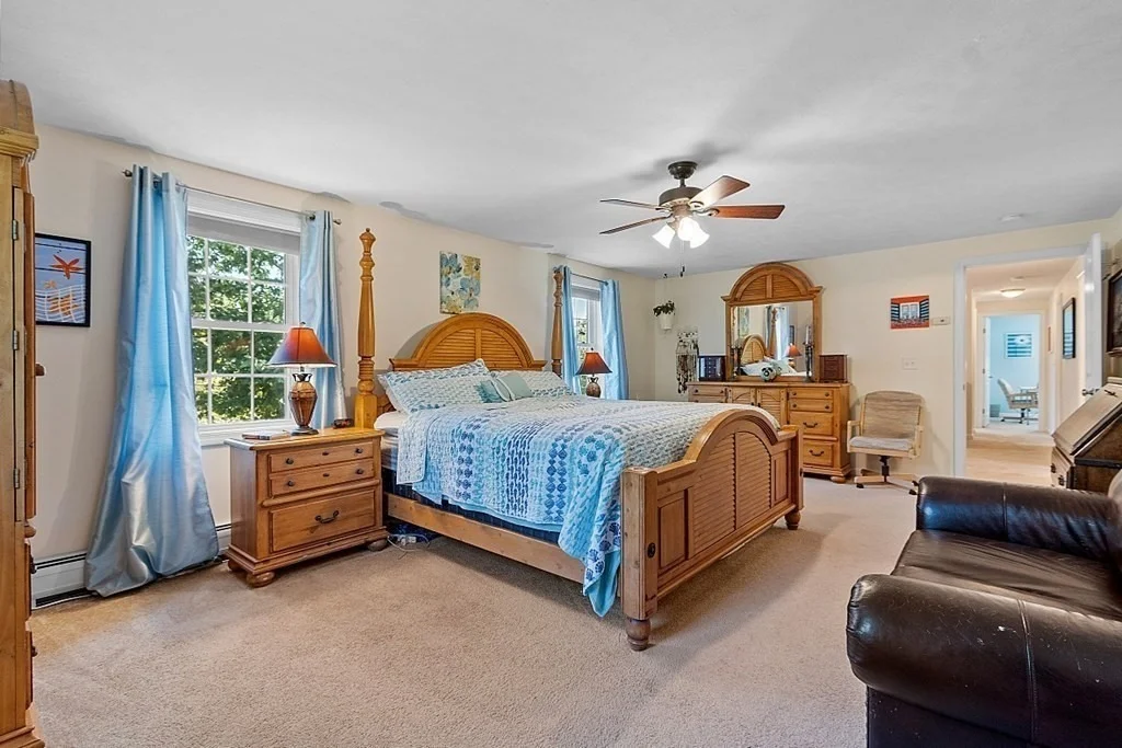 Photo of 93 N Common Rd