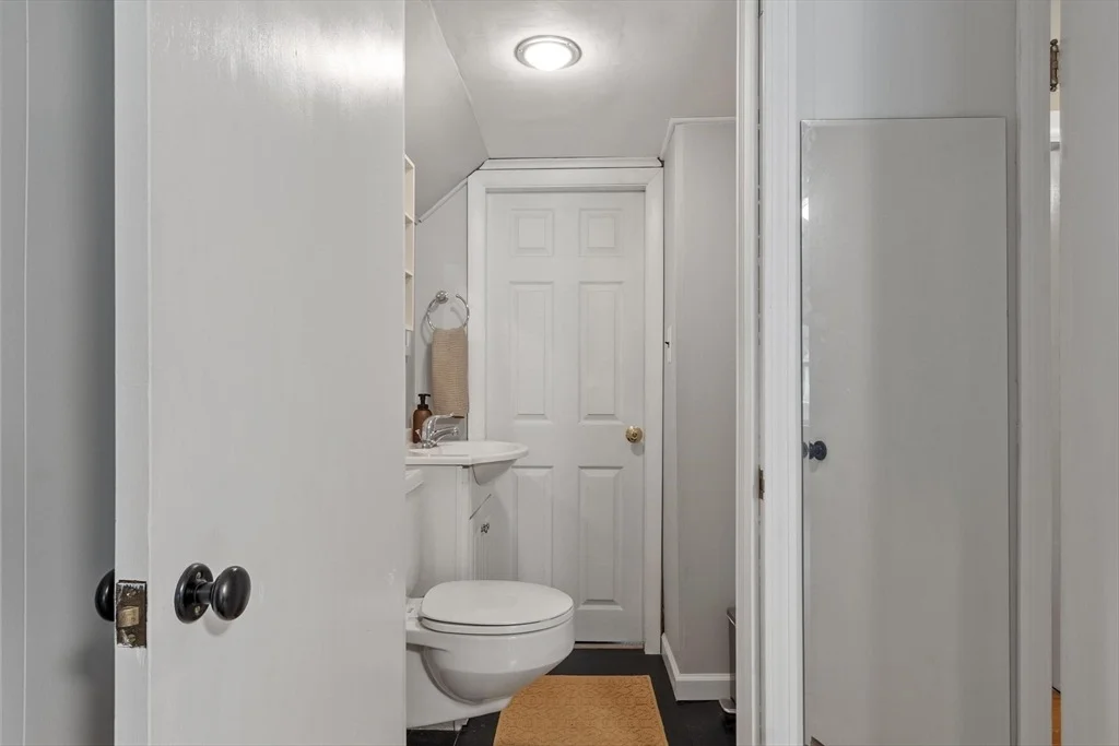 Photo of 167 Gates Pond Rd