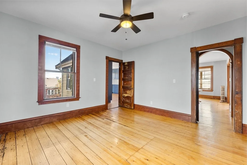Photo of 16 Pleasant St