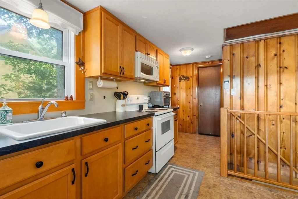 Photo of 47 Sandy Beach Rd