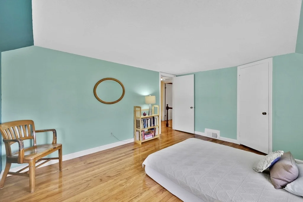 Photo of 121 Benz St