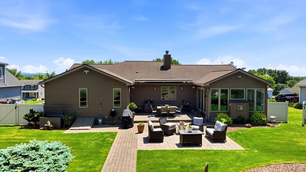 Photo of 57 Valley View Dr