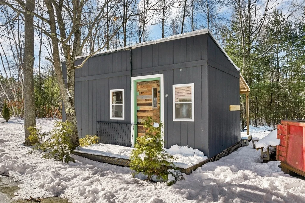 Photo of 371 Rice Road