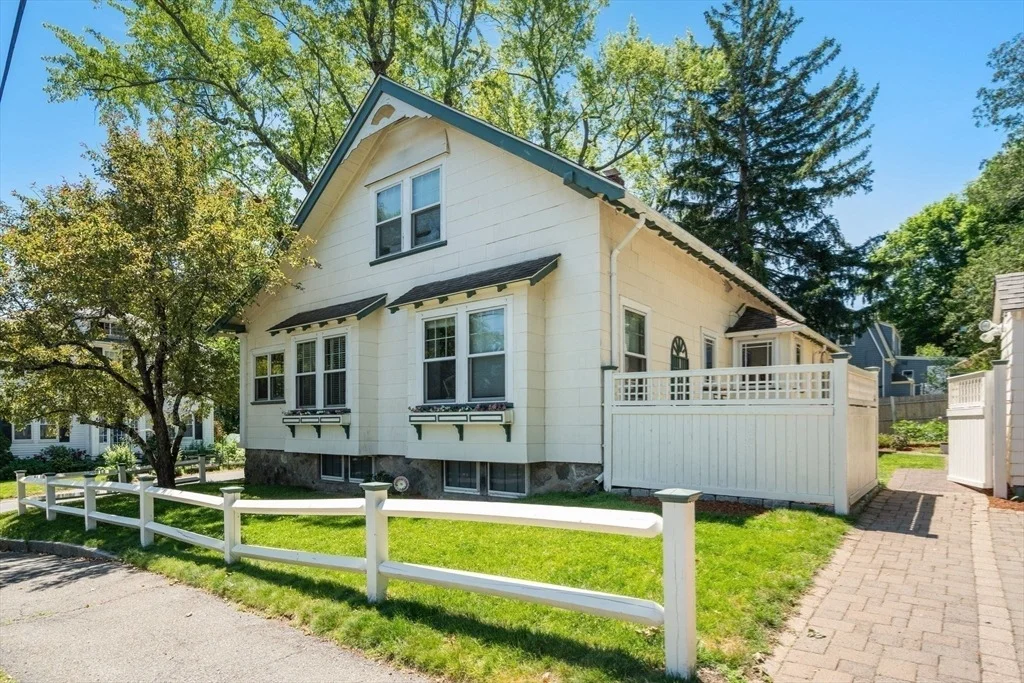 Photo of 3 Chase Ave
