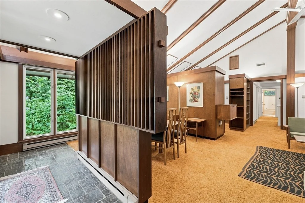 Photo of 8 Morgan Cir