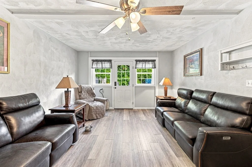 Photo of 793 Montgomery