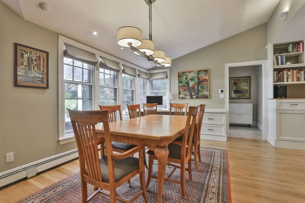 Photo of 32 Columbine Rd
