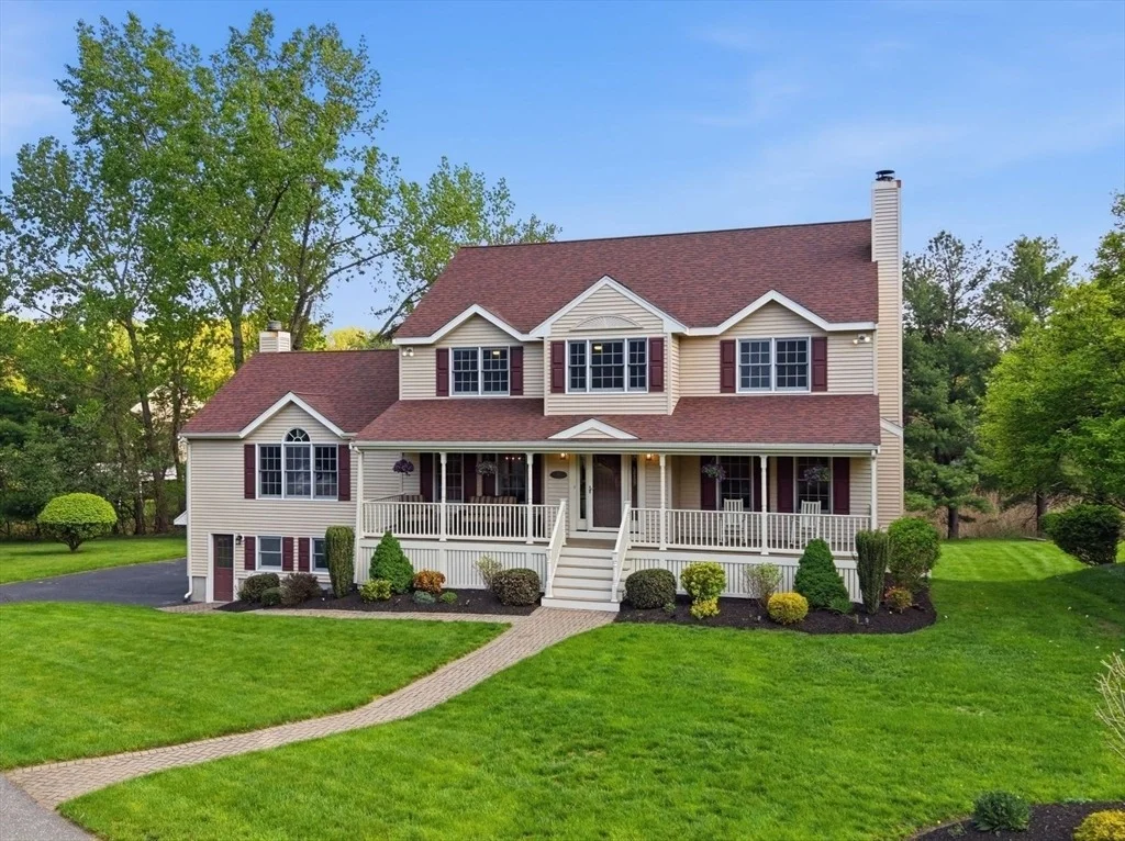 Photo of 187 Sanborn Lane