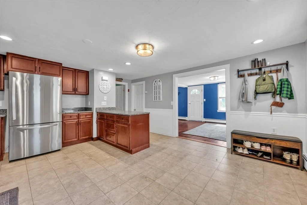 Photo of 6 Belanger Ave
