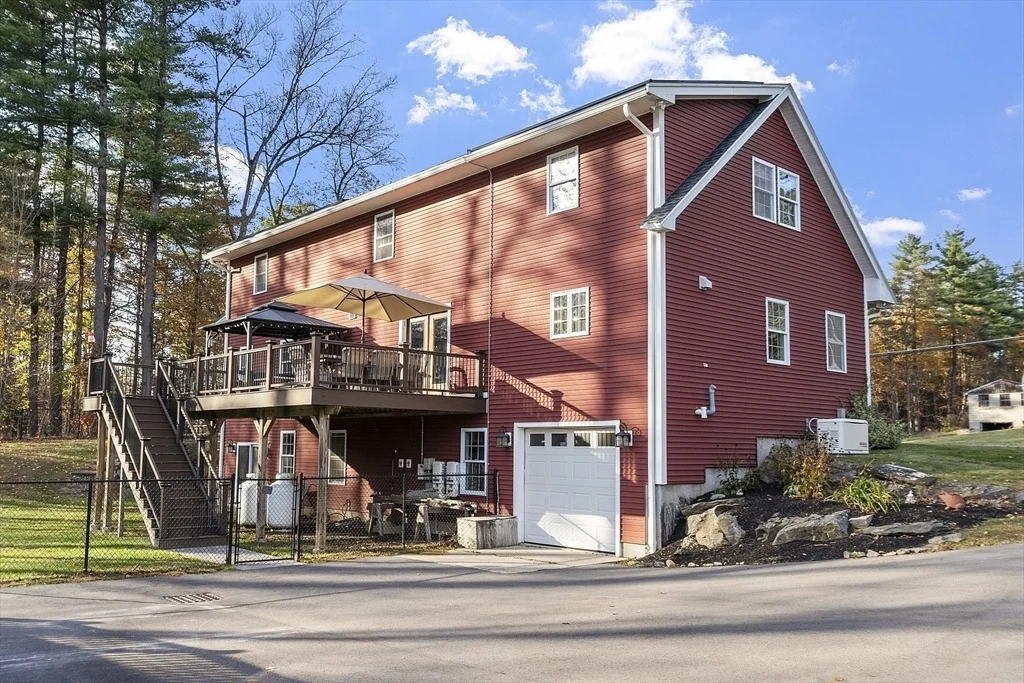 Photo of 90 South Road