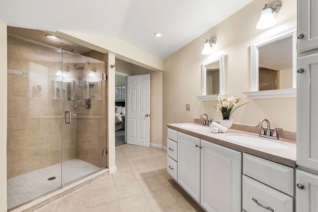 Photo of 132 Cold Spring Rd
