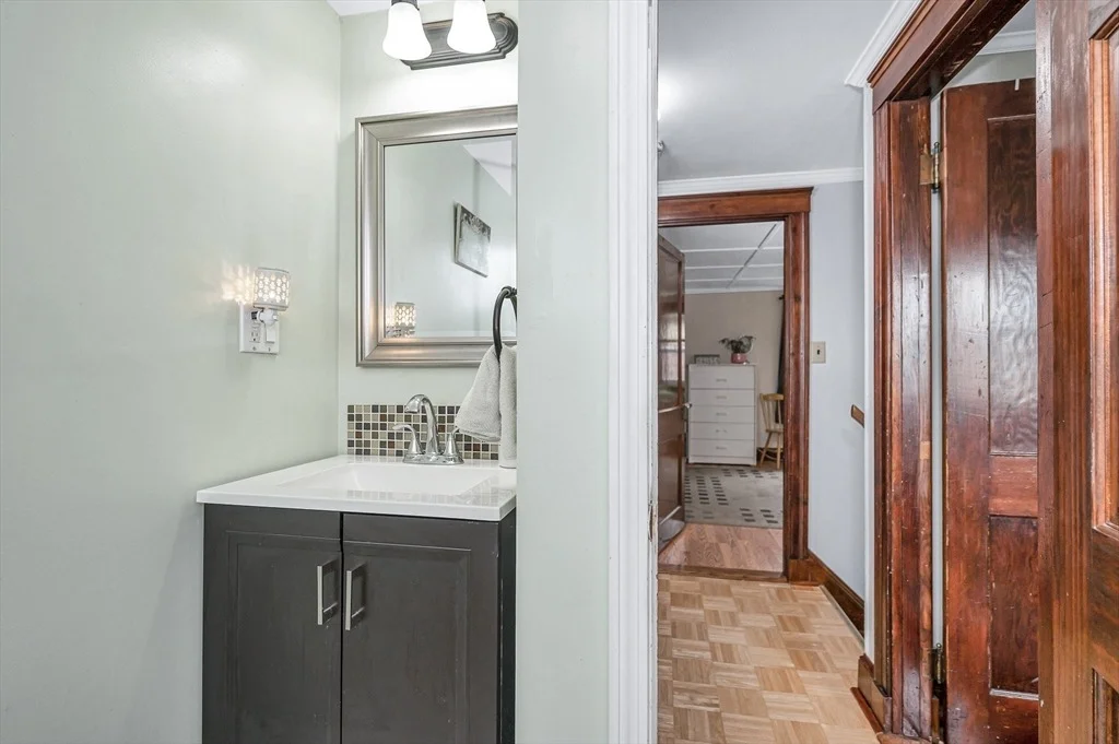 Photo of 44 Dudley St