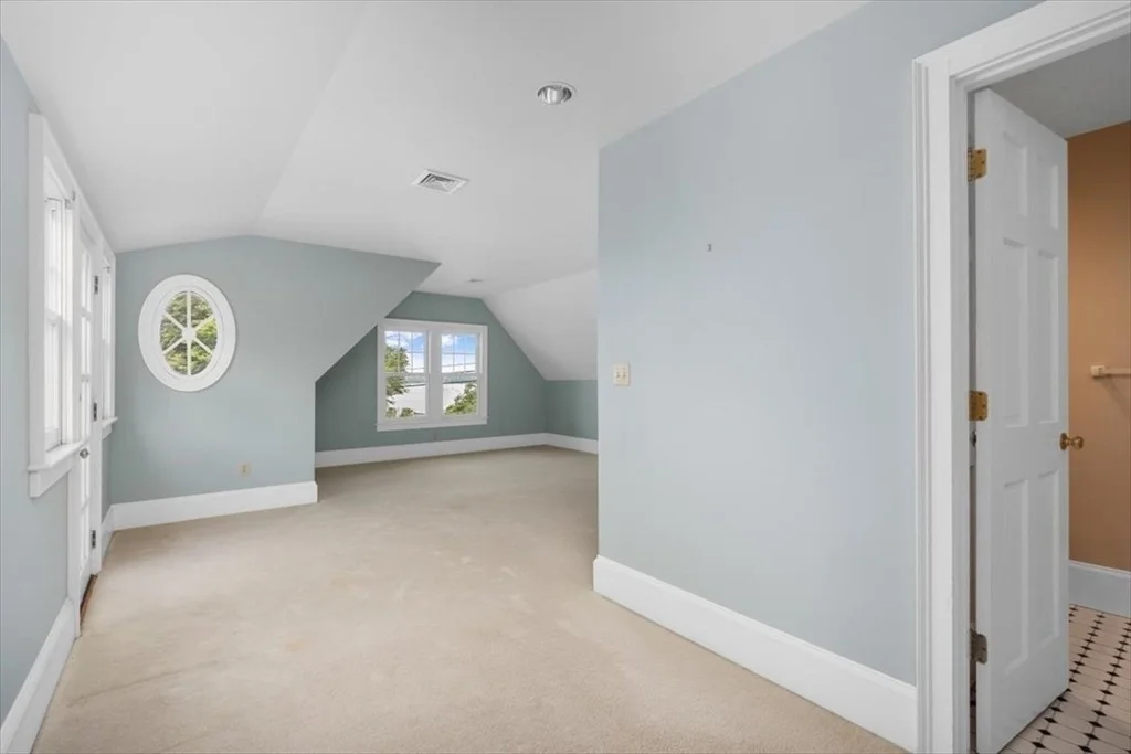 Photo of 26 Bel Air