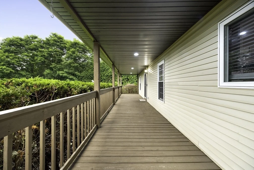 Photo of 7 Margaret Dr