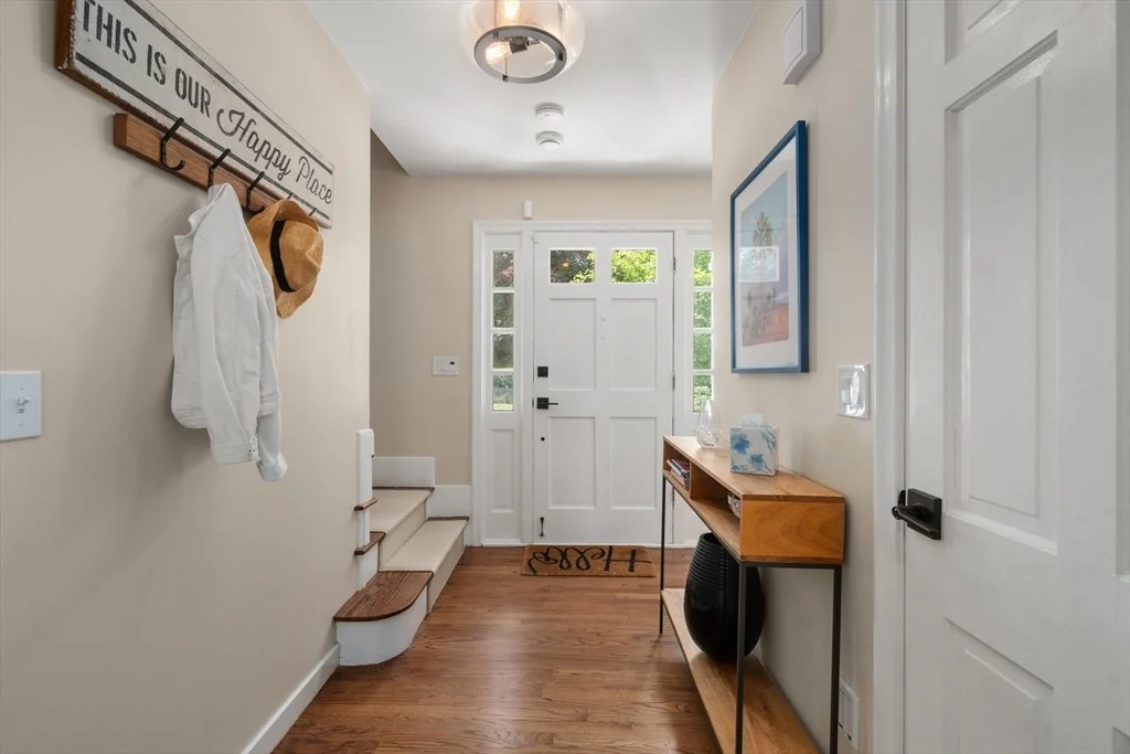 Photo of 10 Steven Ln