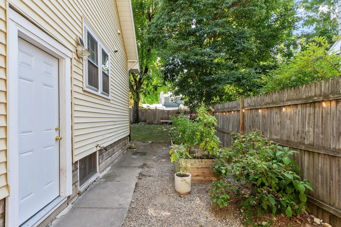Photo of 4 Stone Avenue
