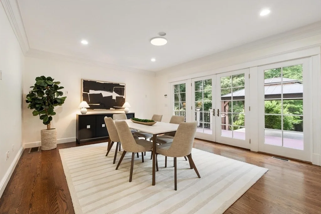 Photo of 64 Tanglewood Way
