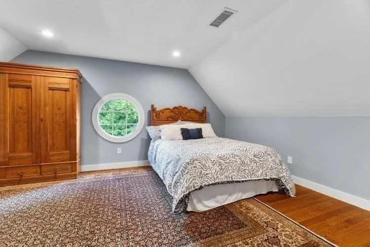 Photo of 14 Bretton Rd