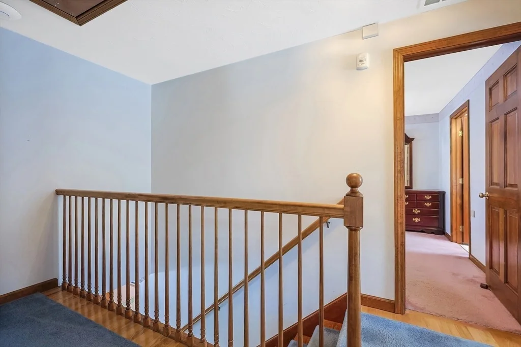 Photo of 10 Pond St