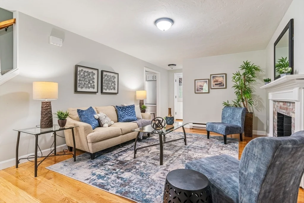 Photo of 118 Oakham Rd
