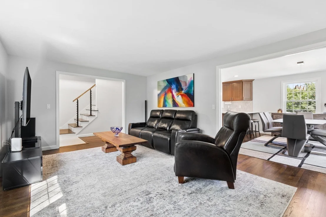 Photo of 27 Maple St