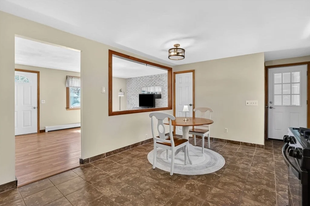 Photo of 70 Quentin Rd
