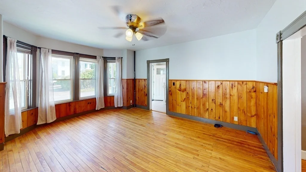 Photo of 10 Jackson Ave.