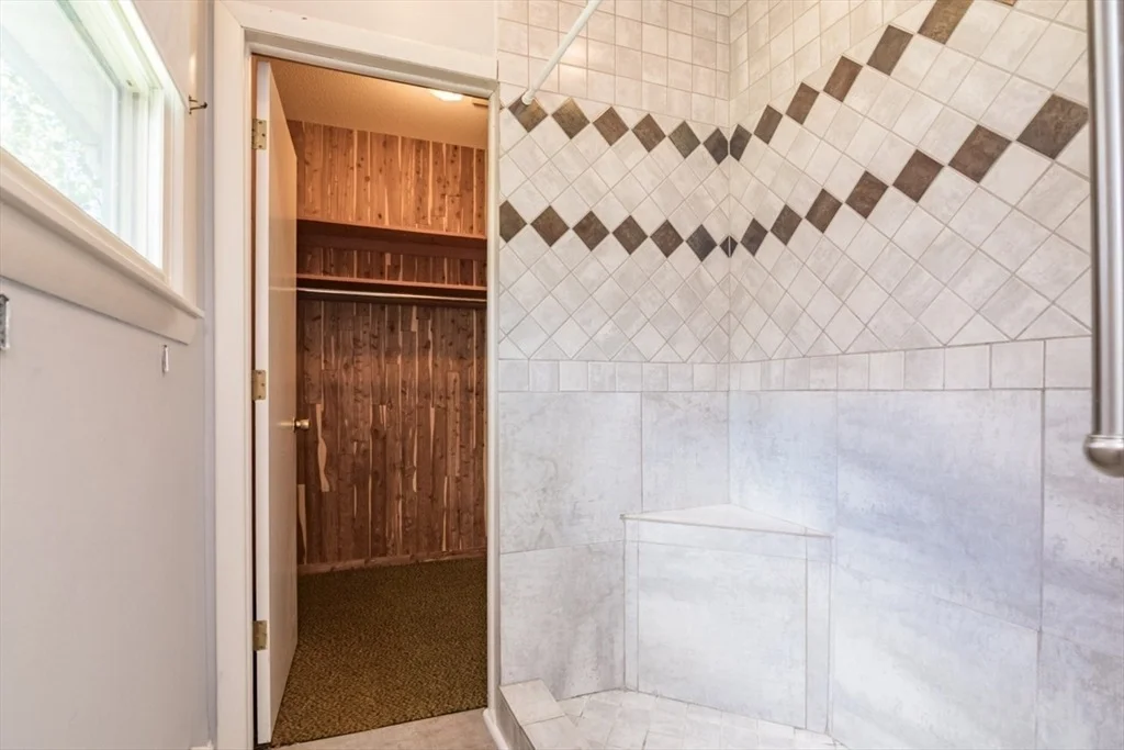 Photo of 16 Highland Circle