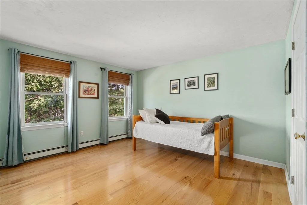 Photo of 8 Bush Road