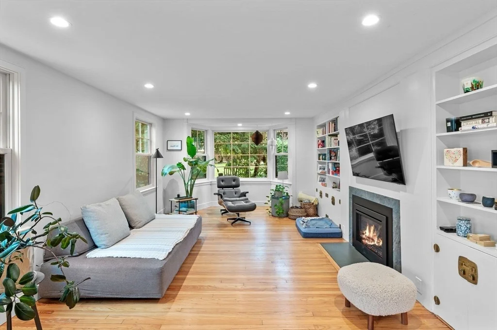 Photo of 28 Tyler Rd