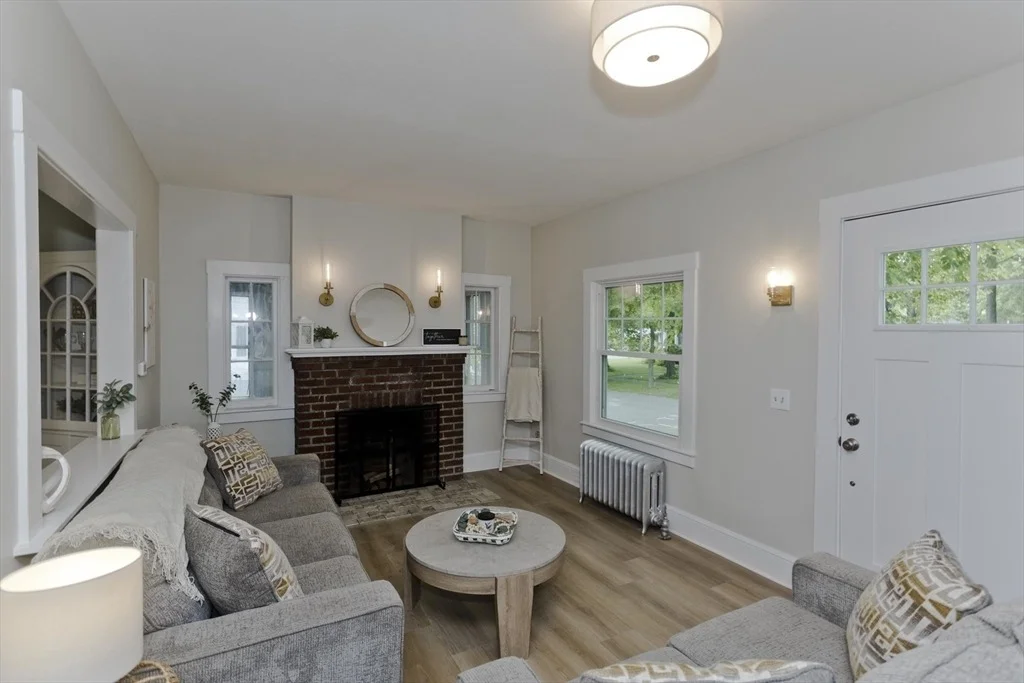 Photo of 45 Bellevue Ave